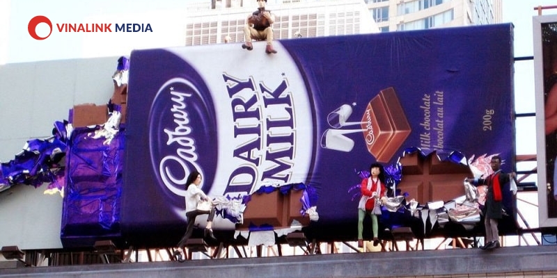 Billboard Cadbury – ” Socola khổng lồ” vô cùng ấn tượng